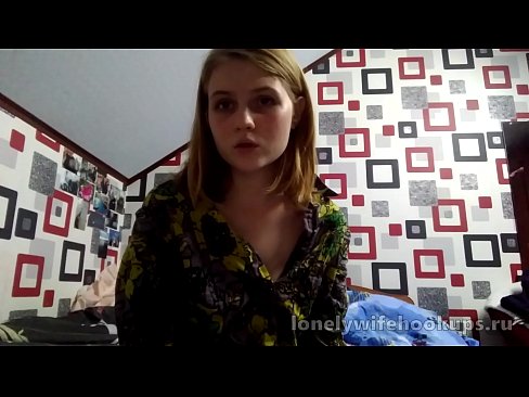❤️ Ardayga timaha cad ee da'da yar ee ka yimid Ruushka wuxuu jecel yahay dicks waaweyn. ☑ Porno Guri ﹏